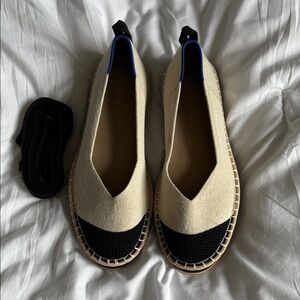 Rothy's Cream Canvas Espadrille with Black Toe Cap Size 7.5